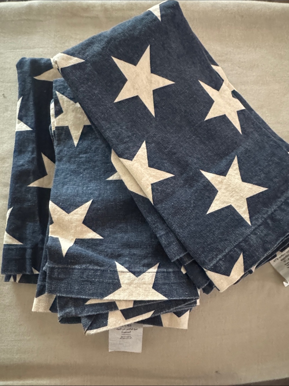 Pottery Barn Navy Blue Star Print Cotton Linen Blend  Napkins Set of 8